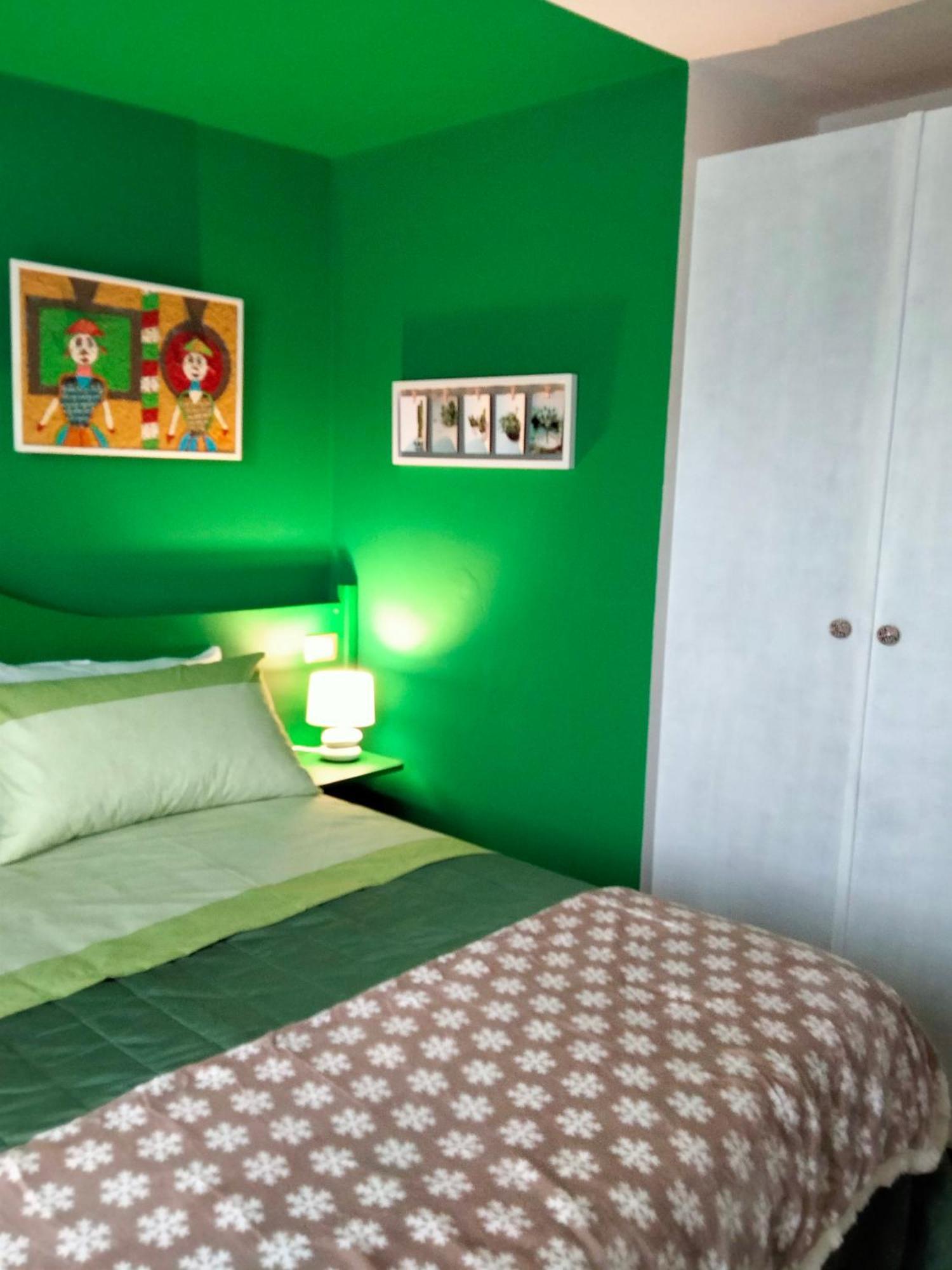 Al Quindici Scilla Bed & Breakfast Ruang foto