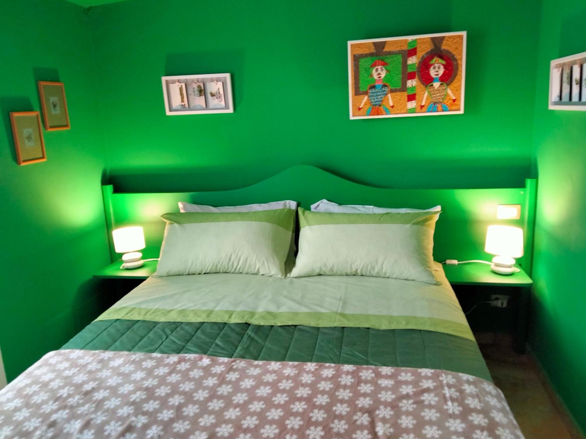 Al Quindici Scilla Bed & Breakfast Ruang foto